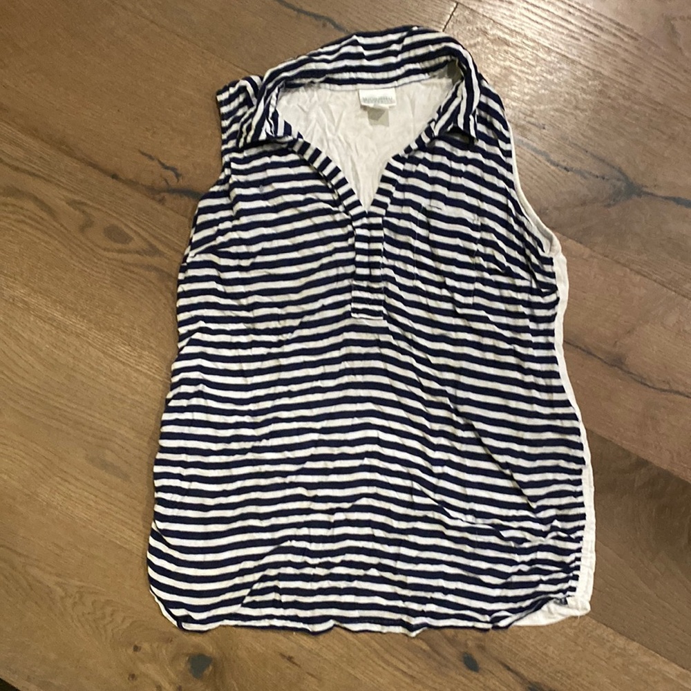 Sleeveless top